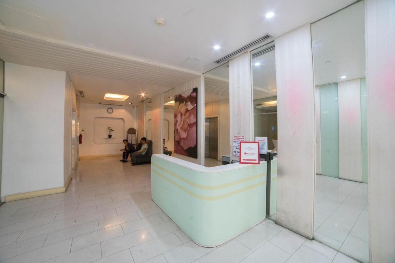 Reddoorz At Bel Air Soho Suites San Pedro Makati Exterior foto